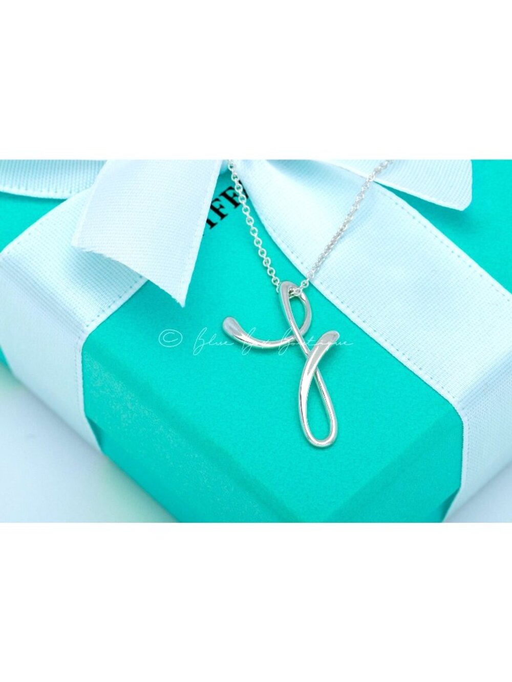 Tiffany & Co. Elsa Peretti Vintage "Y" Alphabet Letter Necklace in Silver 16"